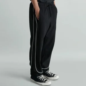 Discount Brand New Era Shoreline Black Track Joggers - KTGCaps - Baseball caps for various teams, purchased online at a discount