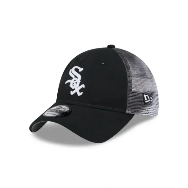 Discount Chicago White Sox Slick 9TWENTY Trucker Hat - KTGCaps - Baseball caps for various teams, purchased online at a discount