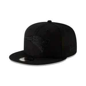 Outlet New England Patriots Basic Black on Black 9FIFTY Snapback - KTGCaps - Baseball caps for various teams, purchased online at a discount